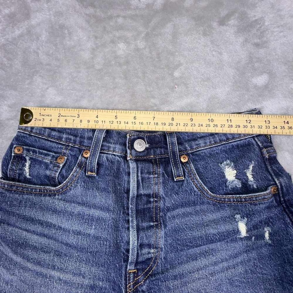 Levi's 501 Buttonfly Cut-off Distressed Women's Denim Shorts Size 25 - Picture 3 of 8